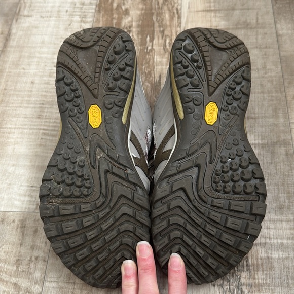 Merrell - Picture 5 of 8